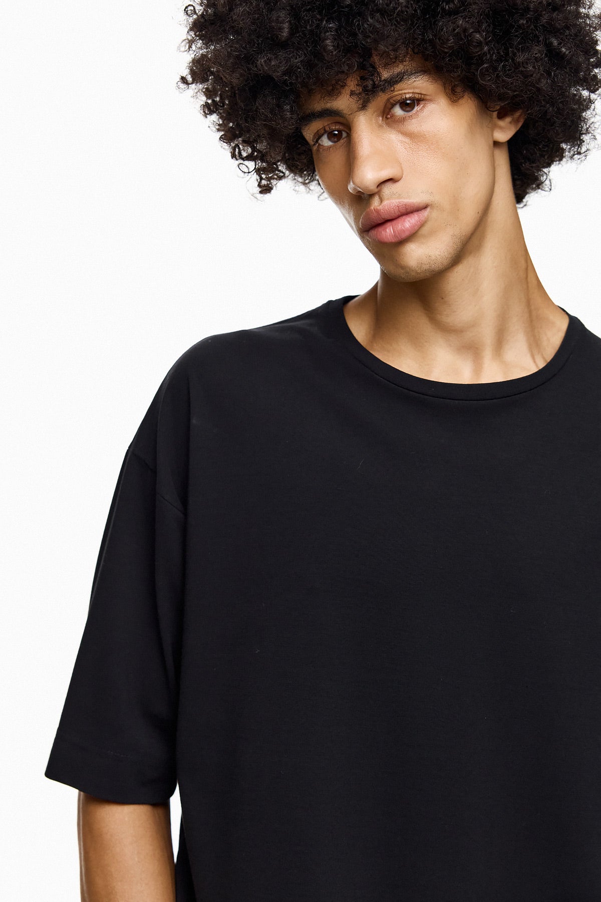 Minimal Tee