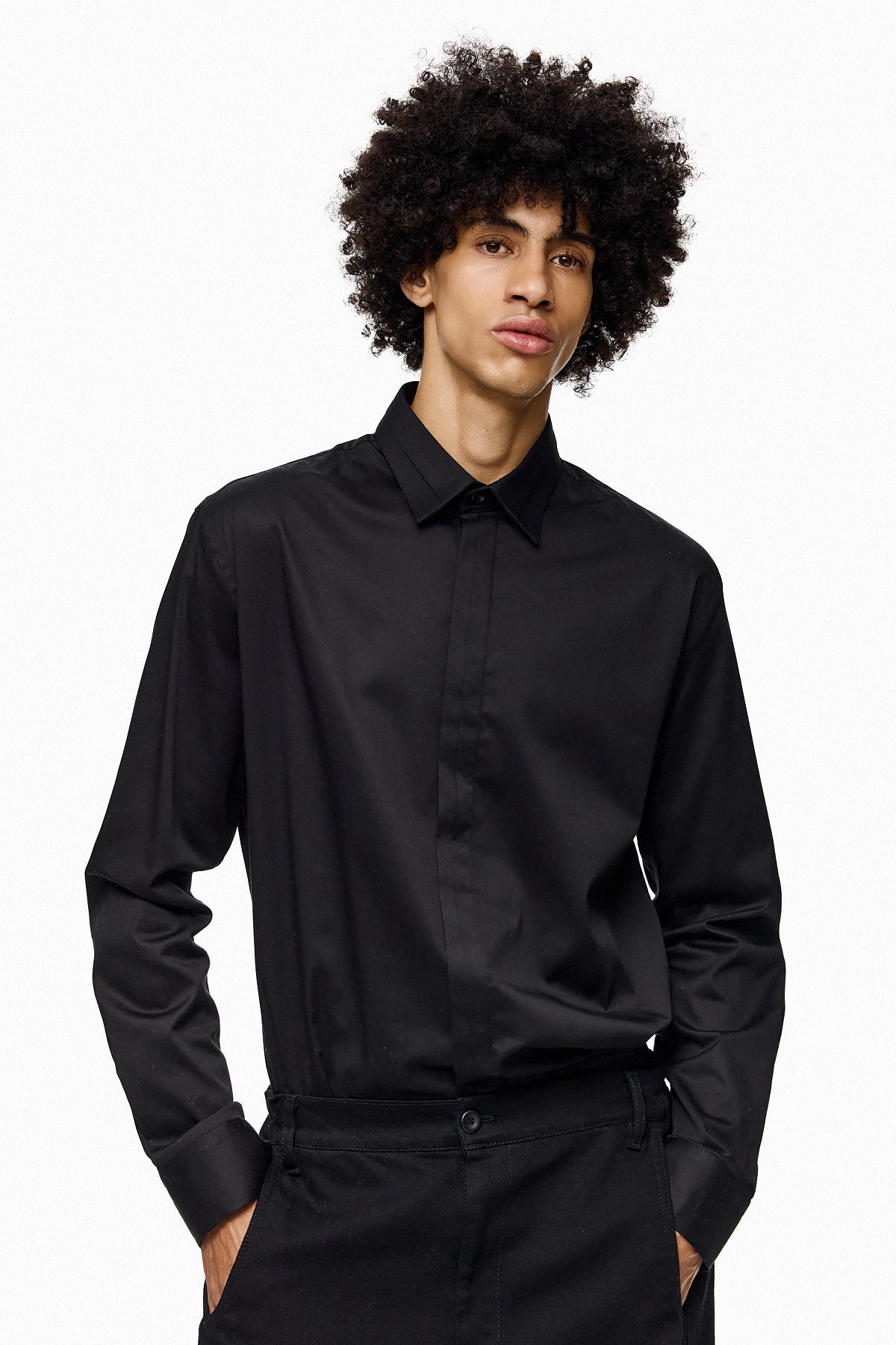 Regular Fit Essential Shirt