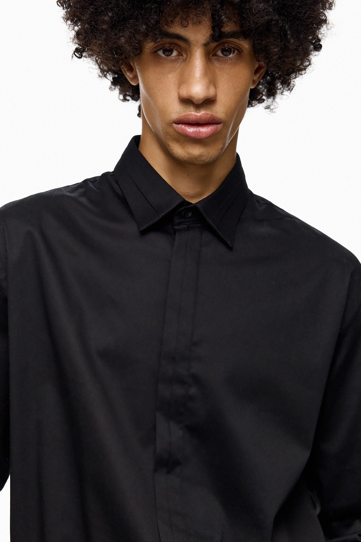Regular Fit Essential Shirt