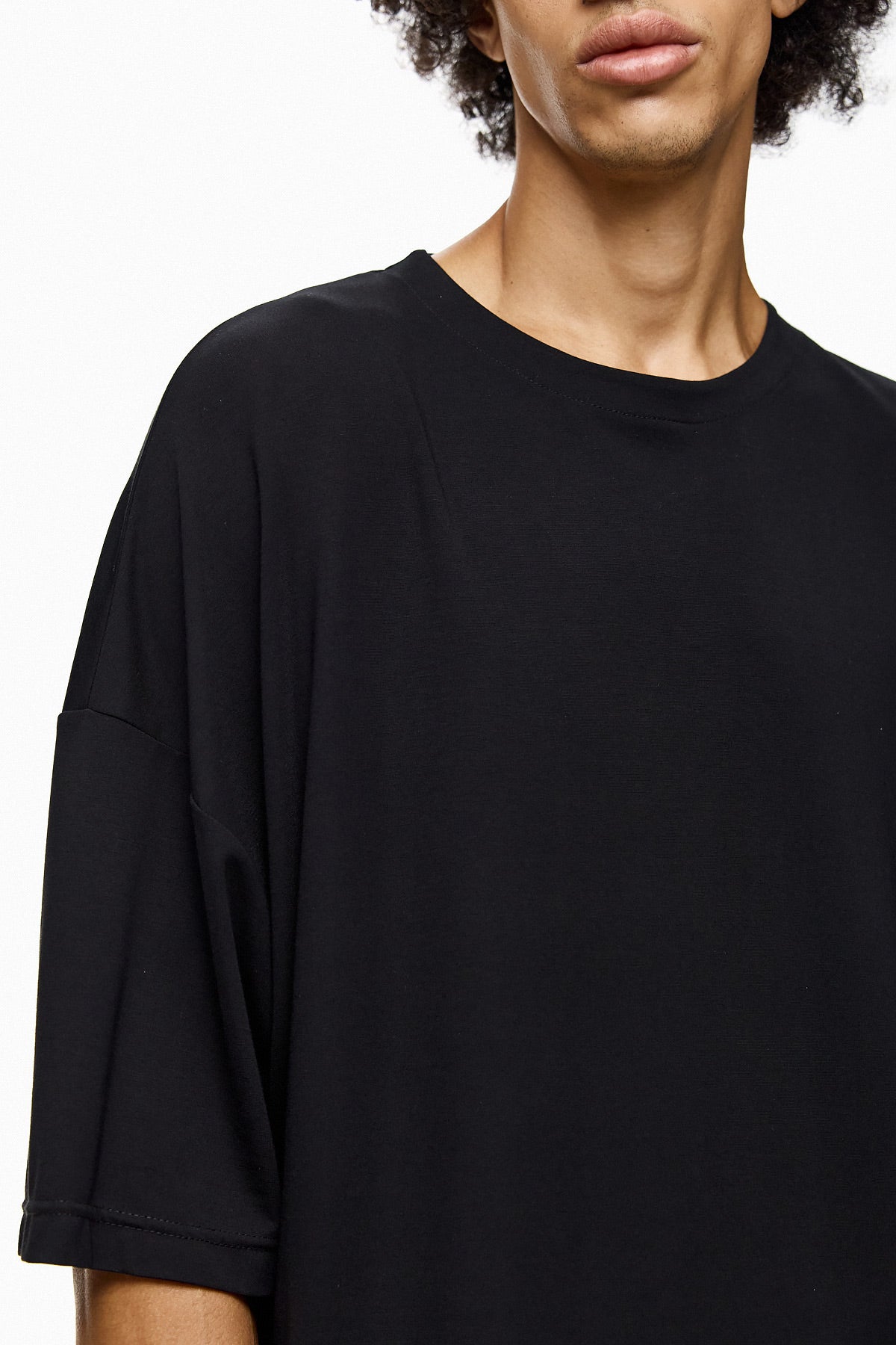 Oversized Minimal Tee