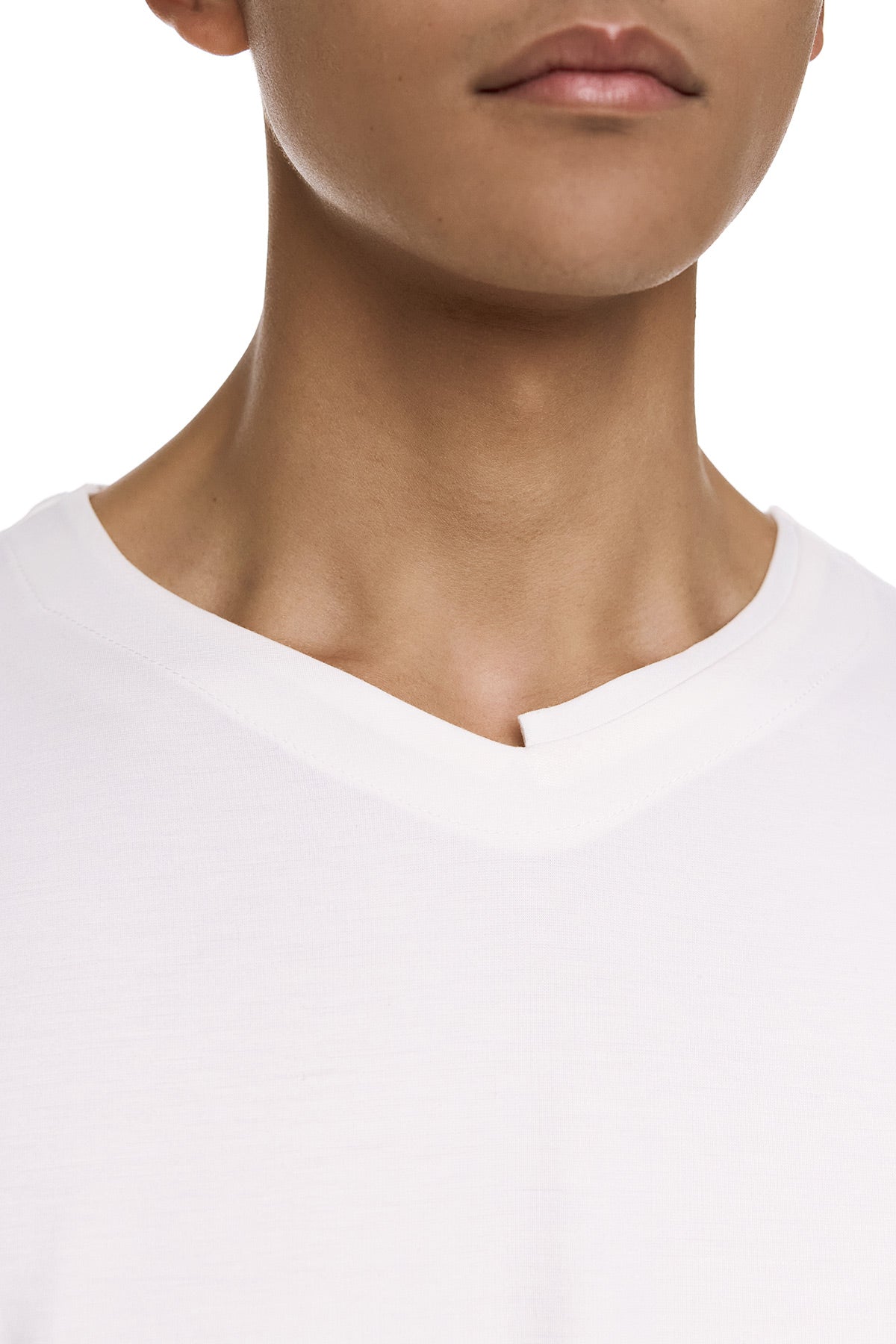 Minimal Tee