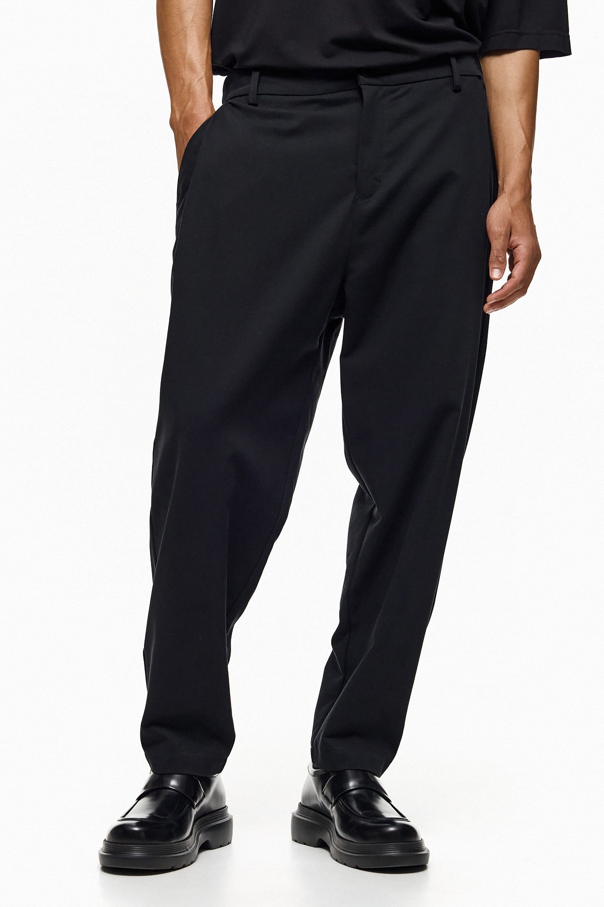 Pleated Relaxed Trousers NORIO