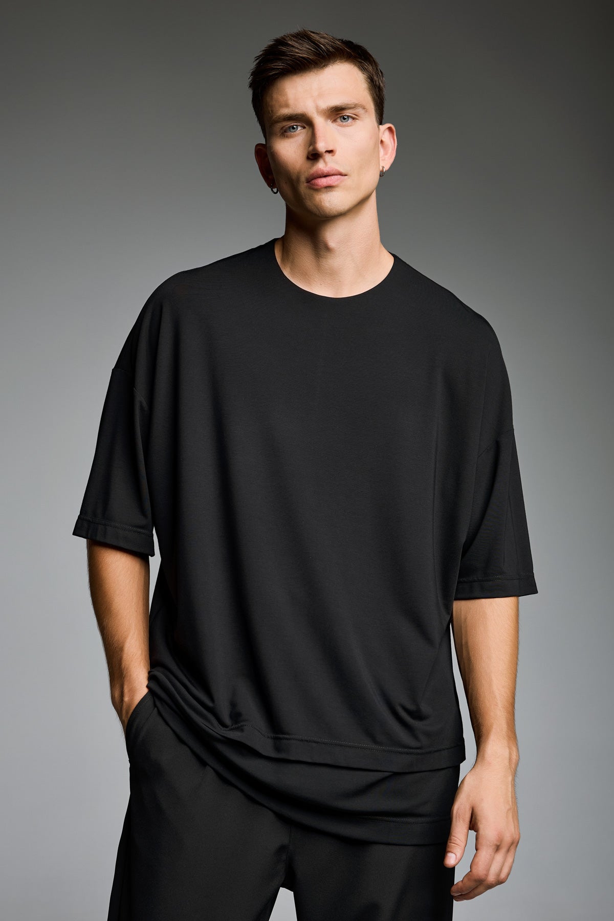 Two Layer Minimal Tee