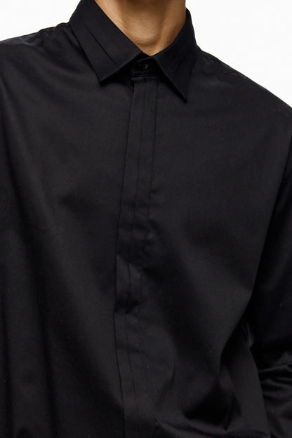 Regular Fit Essential Shirt