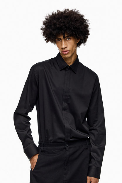 Regular Fit Essential Shirt