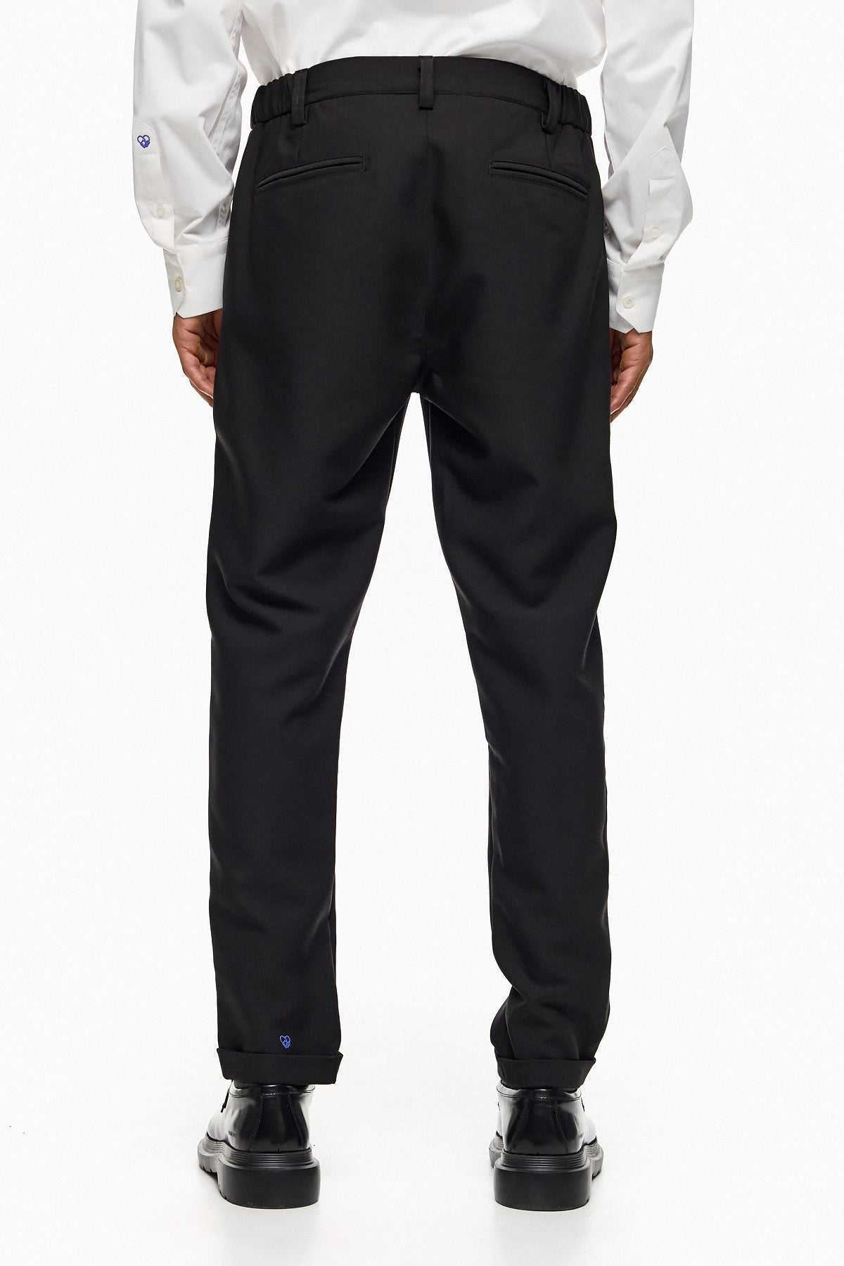 Pleated Tapered Trousers ENJU