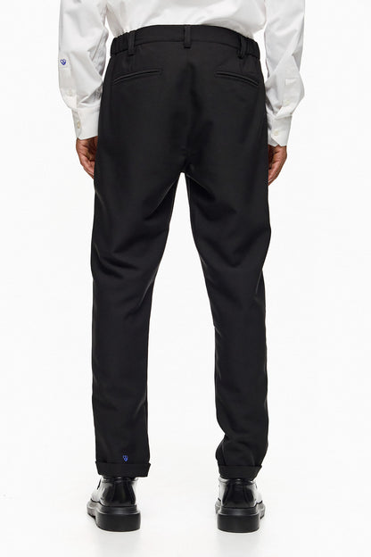 Pleated Tapered Trousers ENJU
