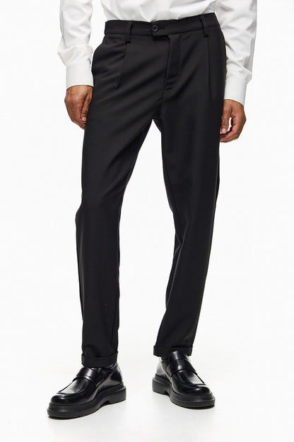 Pleated Tapered Trousers ENJU