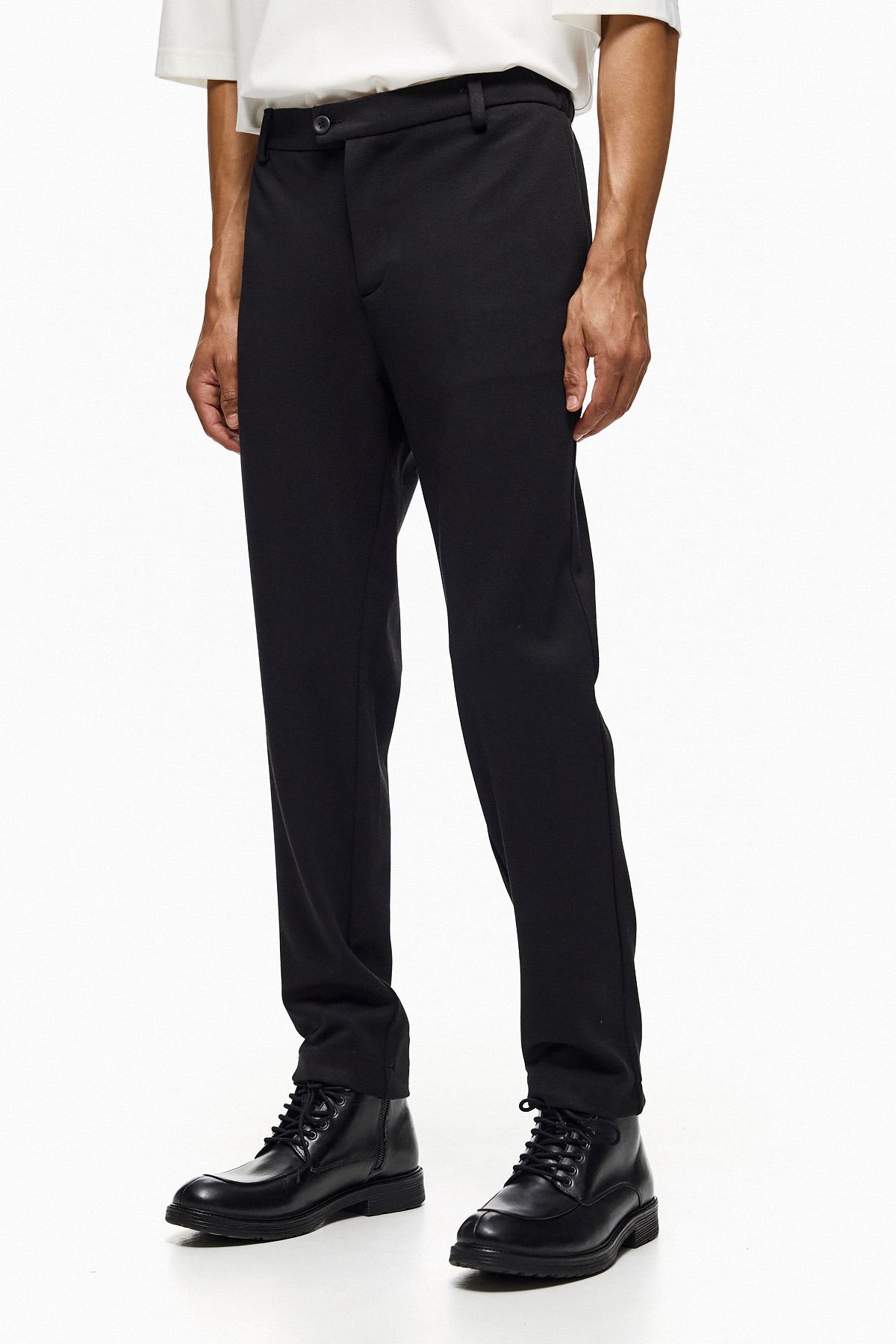 Tapered Slim Trousers DAIKI
