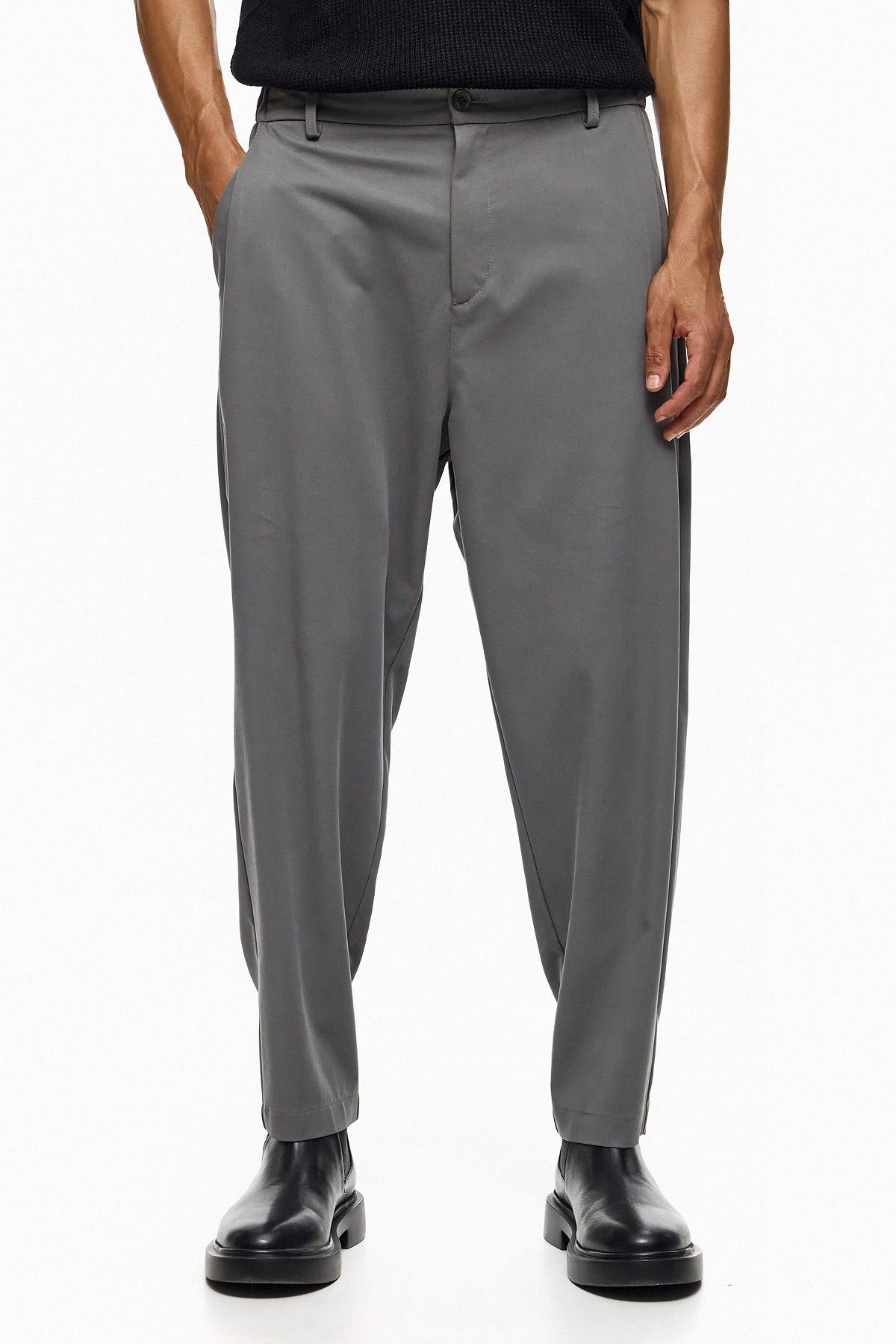 Pleated Relaxed Trousers NORIO
