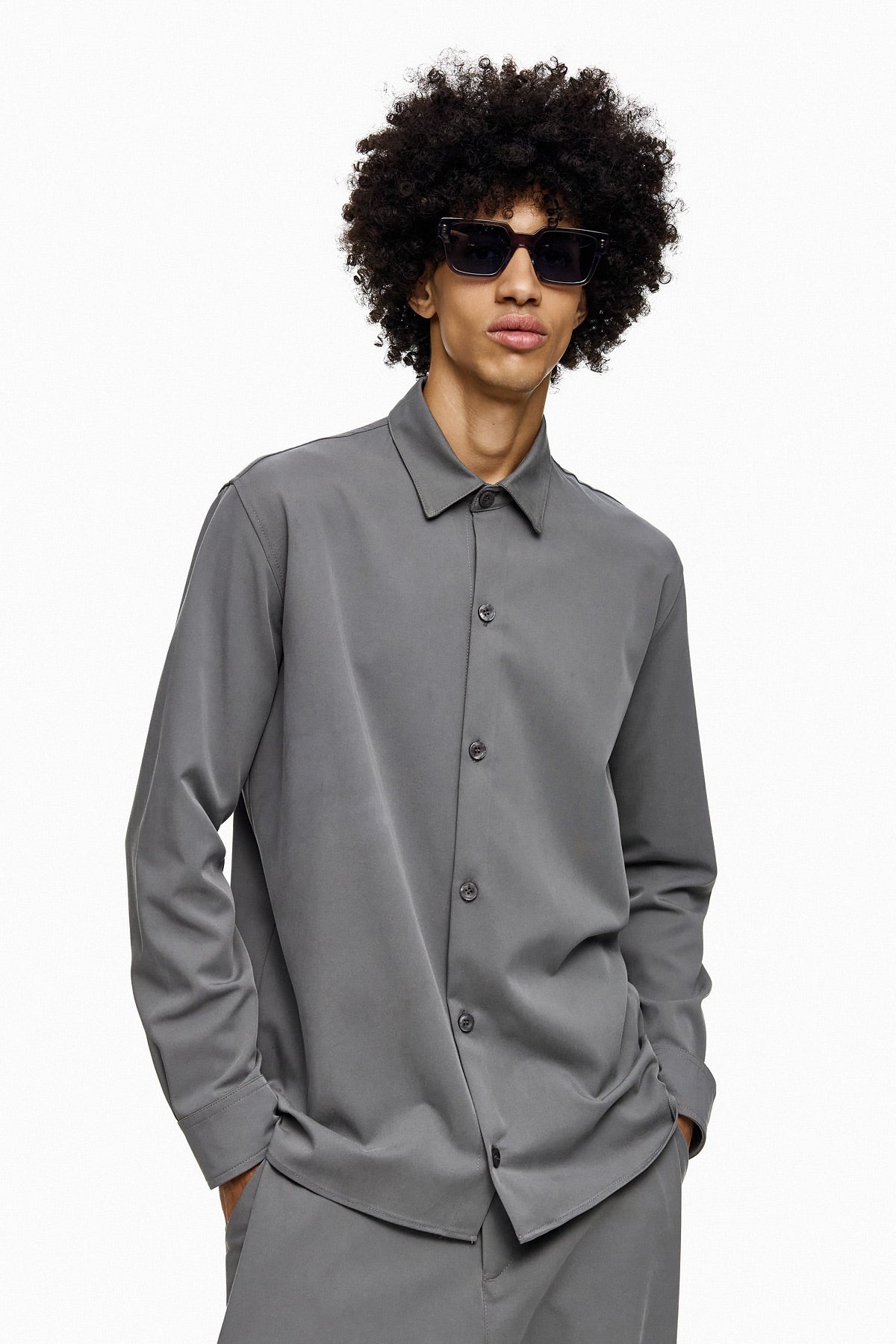 Minimal Button-Up Shirt NORIO