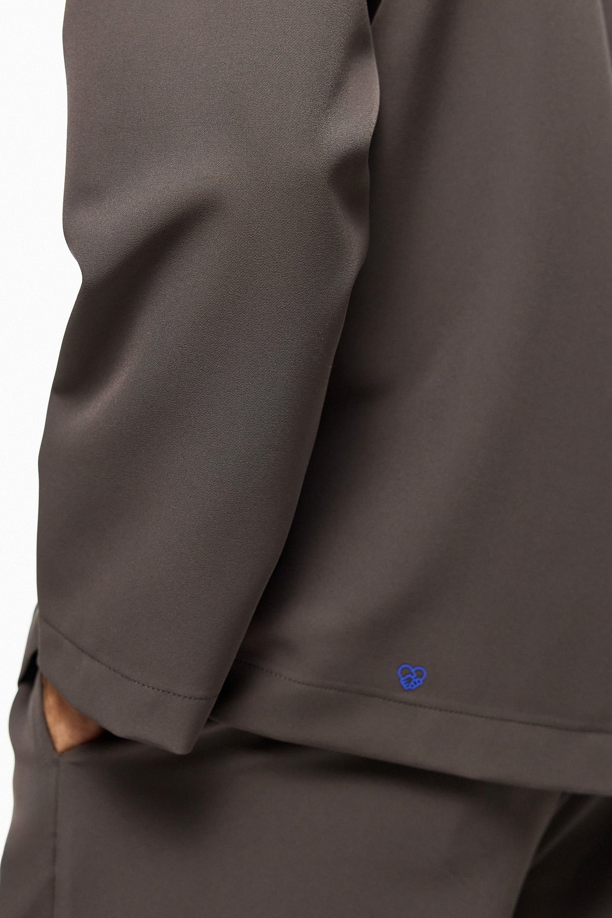 Minimal Mandarin-Collar Shirt DAIZEN