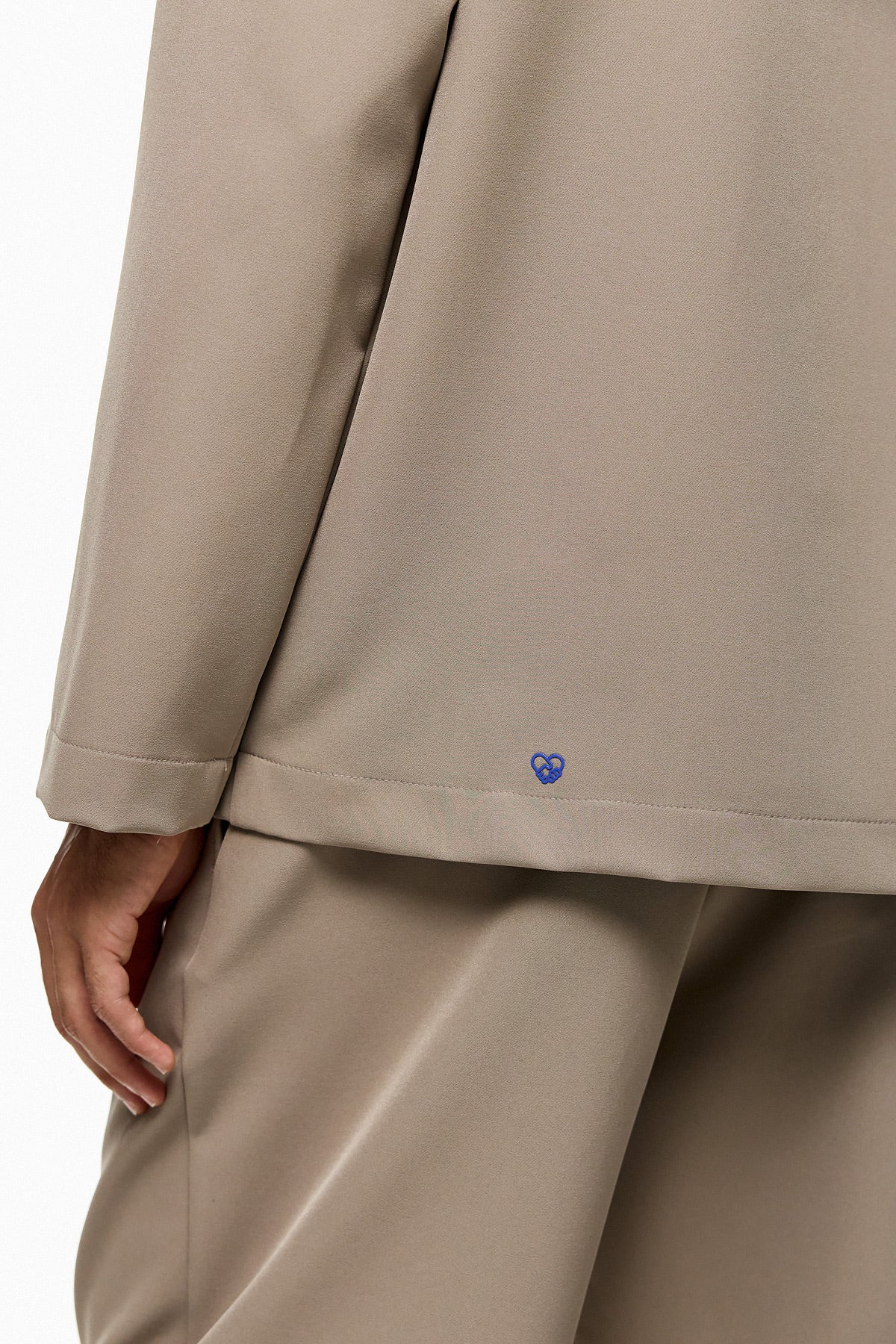 Minimal Mandarin-Collar Shirt DAIZEN