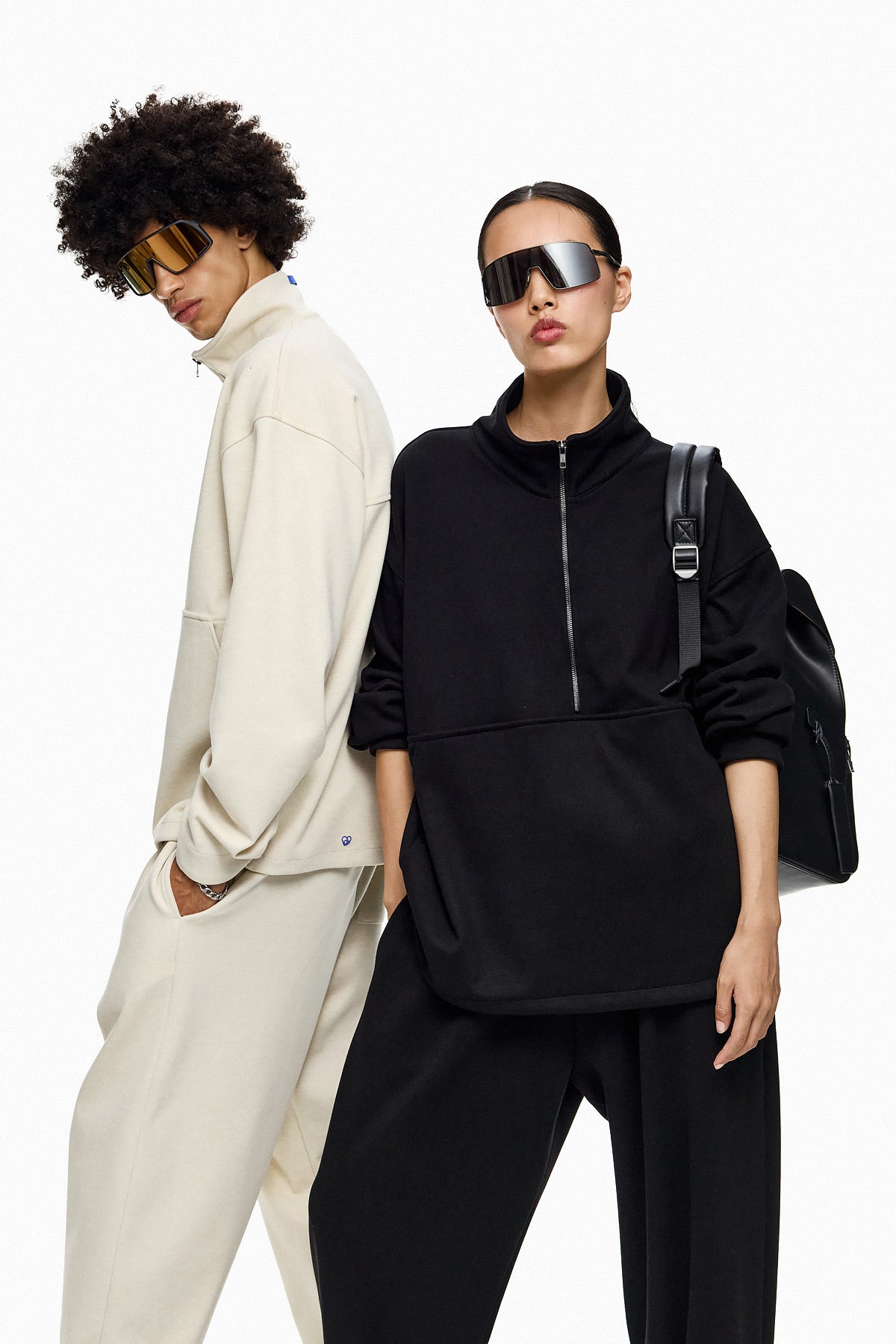 Quarter-Zip Mock-Neck Sweatshirt NERI