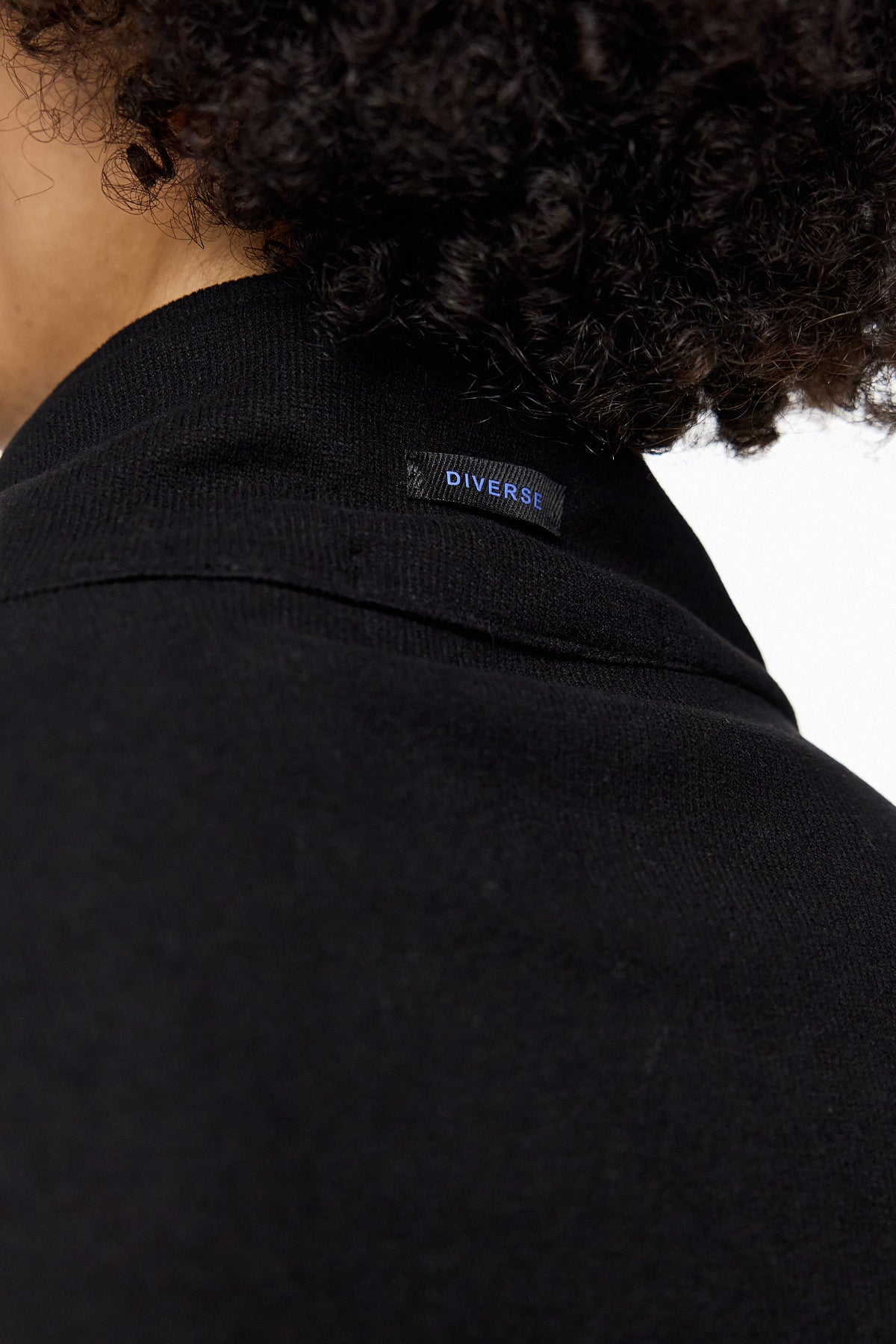 Quarter-Zip Mock-Neck Sweatshirt NERI