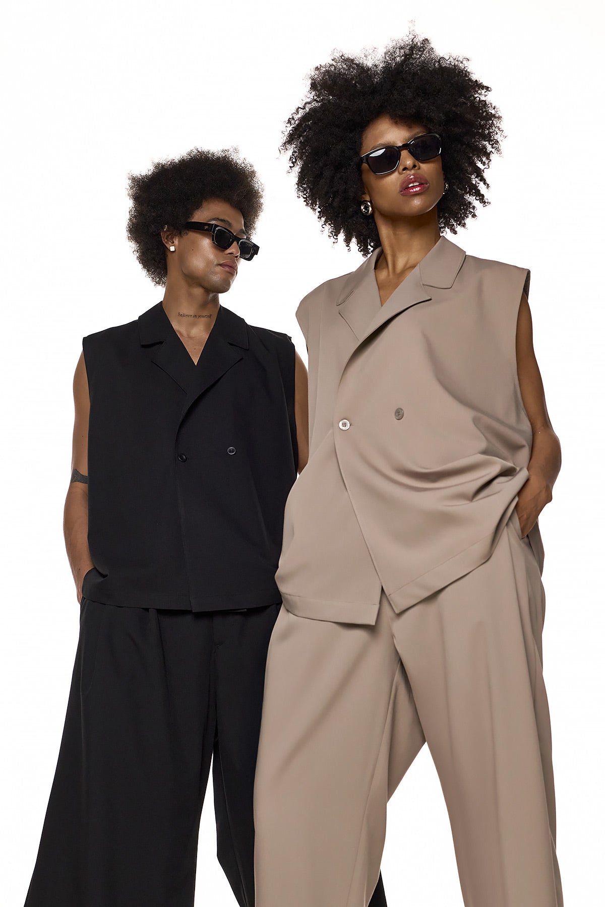 Tailored Pleated Straight-Leg Trousers – ATSUSHI