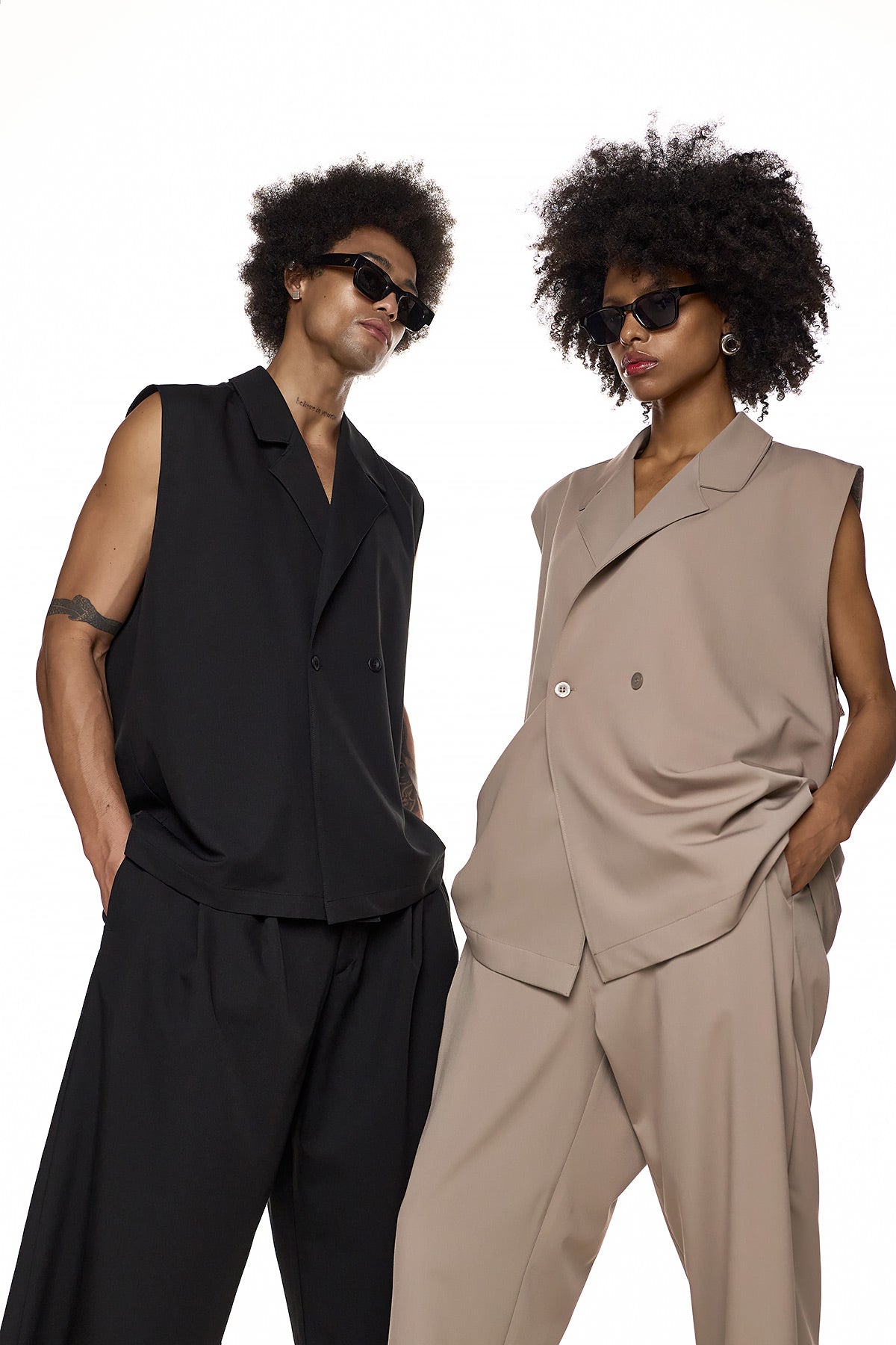 Sleeveless Double-Breasted Vest – ATSUSHI