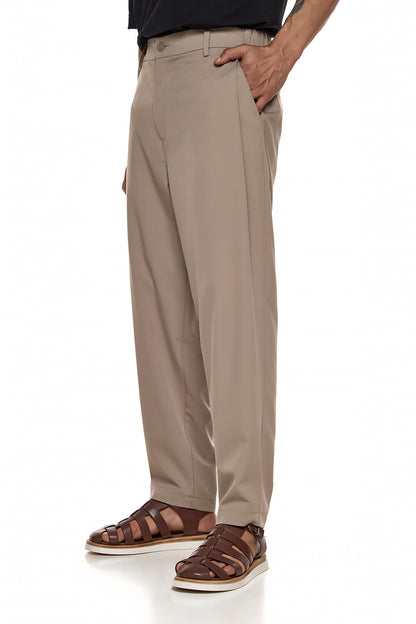 Tailored Pleated Straight-Leg Trousers – ATSUSHI