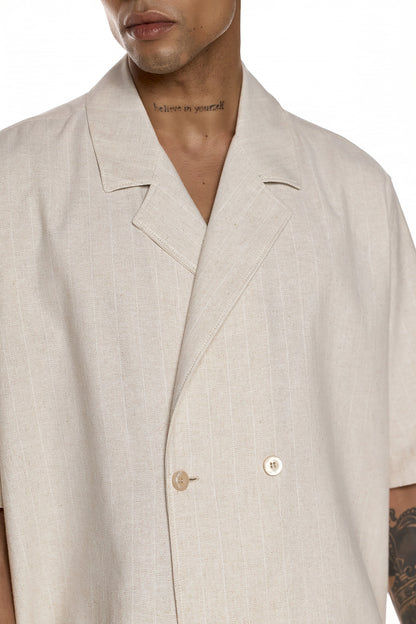 Textured Double-Breasted Short-Sleeve Shirt – YASUMI