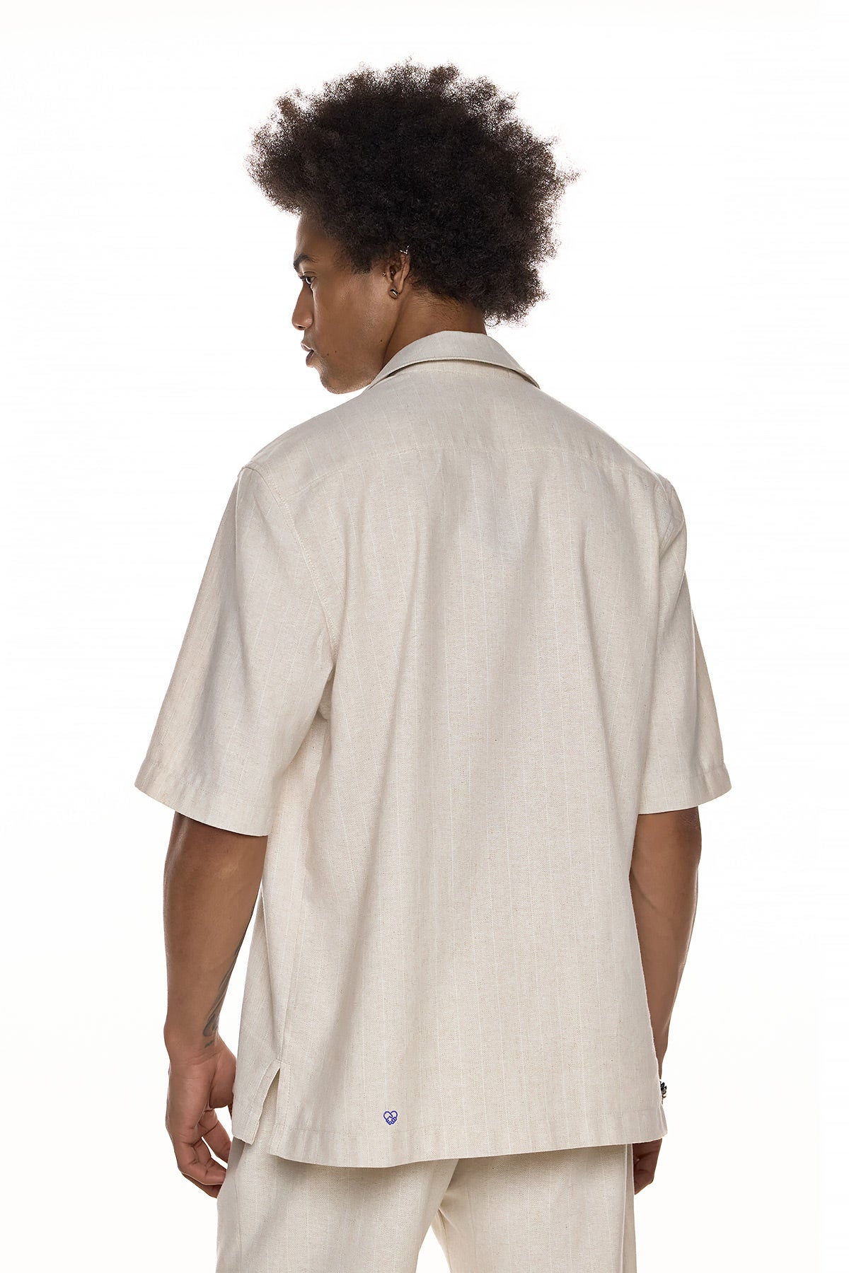 Textured Double-Breasted Short-Sleeve Shirt – YASUMI