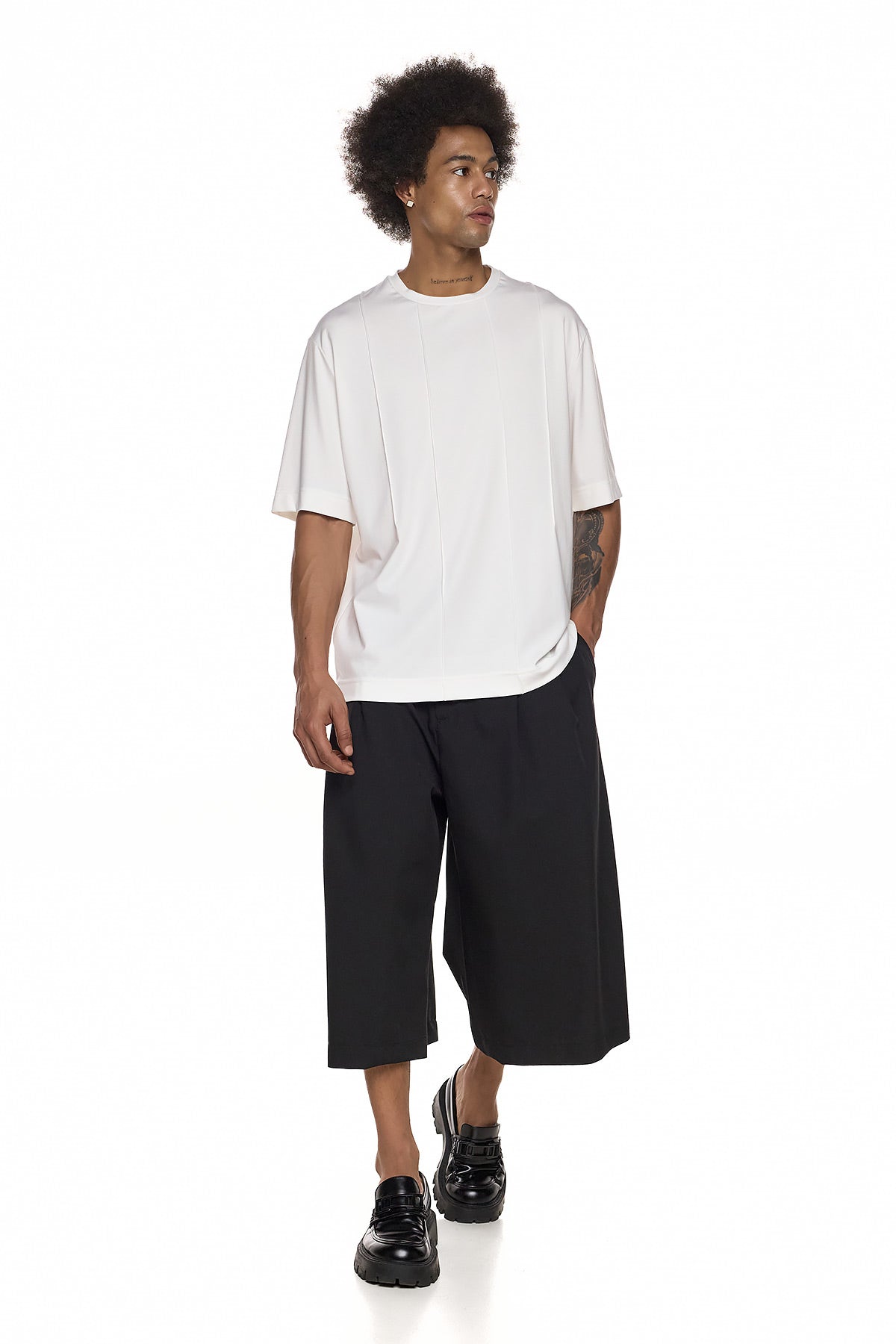 Relaxed Short-Sleeve T-Shirt - White - EIJI