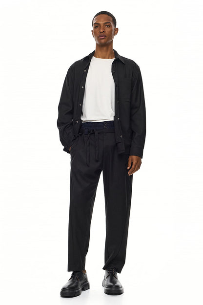 NAGOMI Relaxed Pleated Trousers – Black