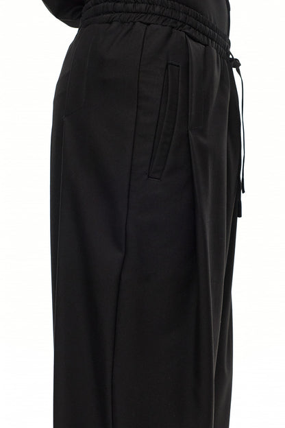 CHŌWA Relaxed Tapered Trousers – Black