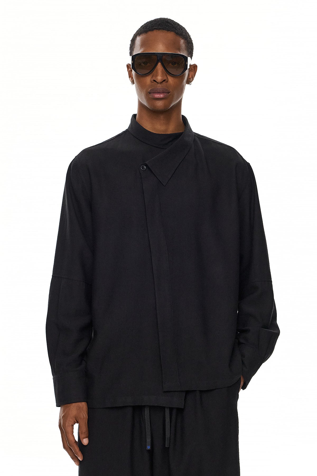 RIN Asymmetric Oversized Shirt – Black